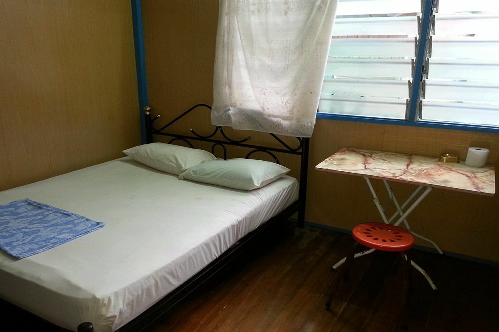 Et Budget Guest House Batu Feringgi Bagian luar foto